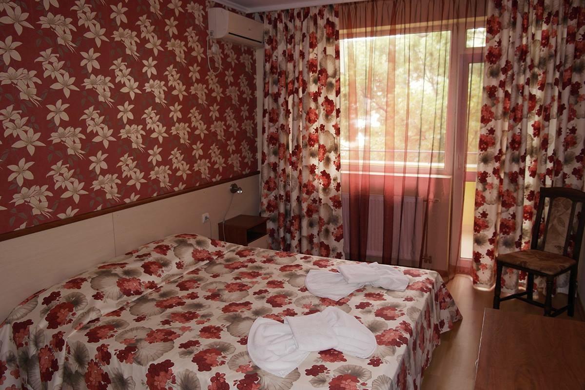 Hotel Triumph Nova Zagora Εξωτερικό φωτογραφία